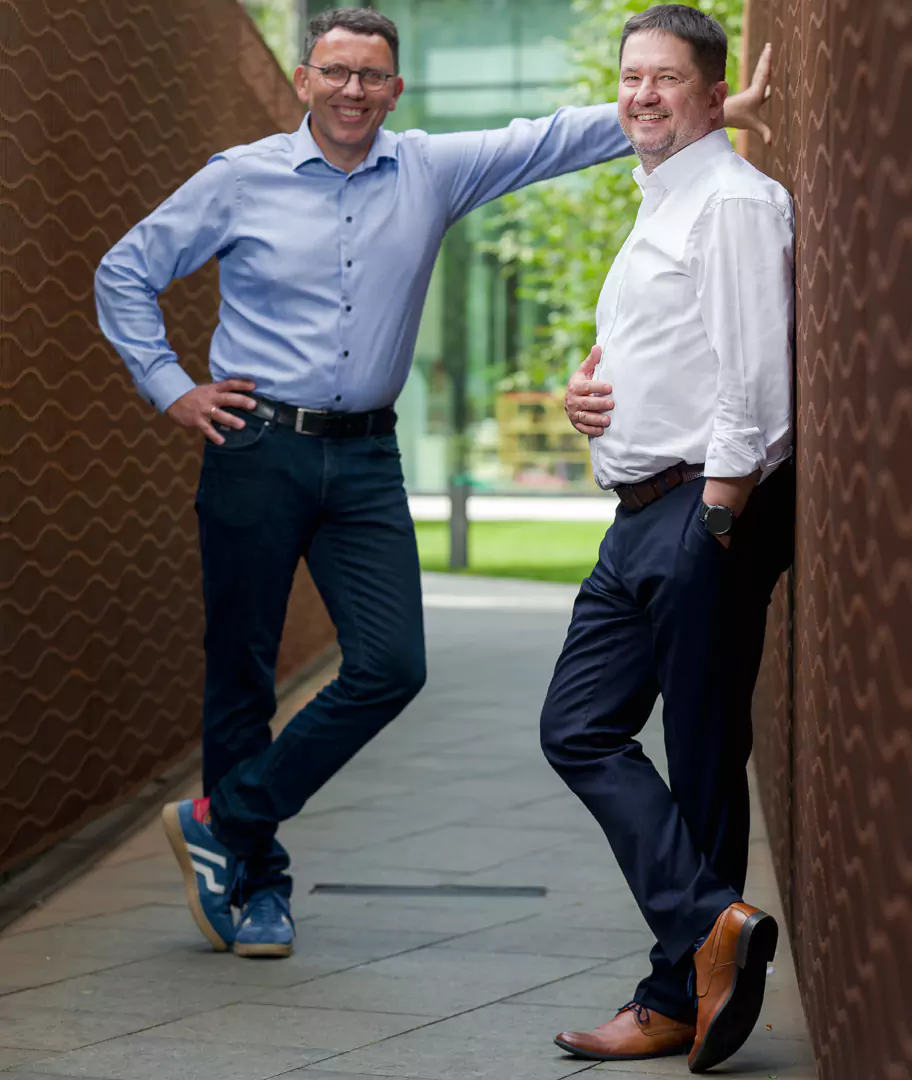 Autorzy książki Team Command - Nowoczesne przywództwo: Piotr Kolmas i Sławomir Facon